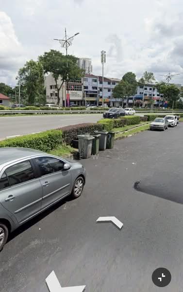 Jalan Tun Abdul Razak air Molek - 2