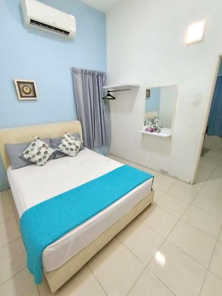 BANDAR MERU RAYA - 4