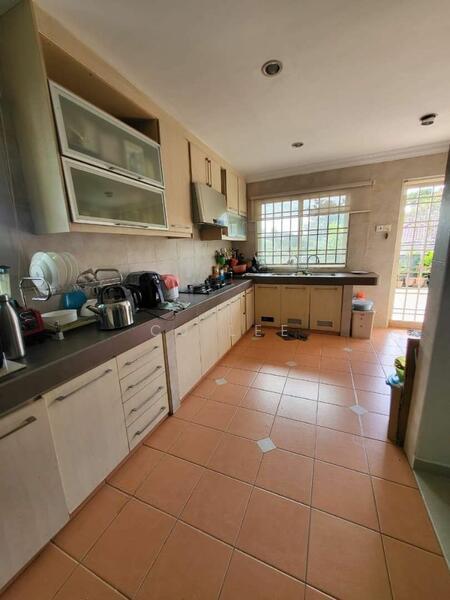 Semi-Detached House at Taman Overseas Union (Taman Oug) - 3