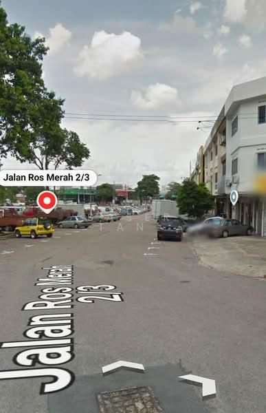 Taman Johor Jaya - 4