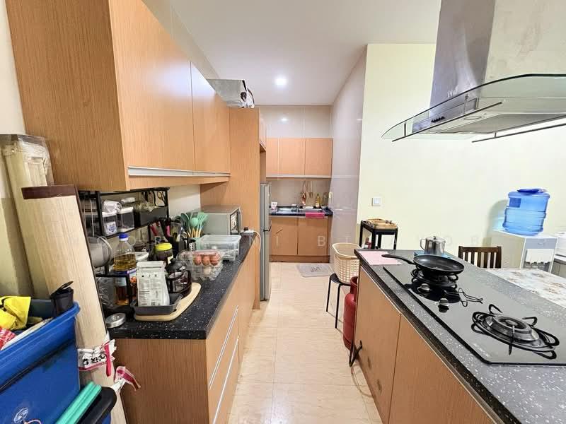 231 TR Serviced Suite - 3