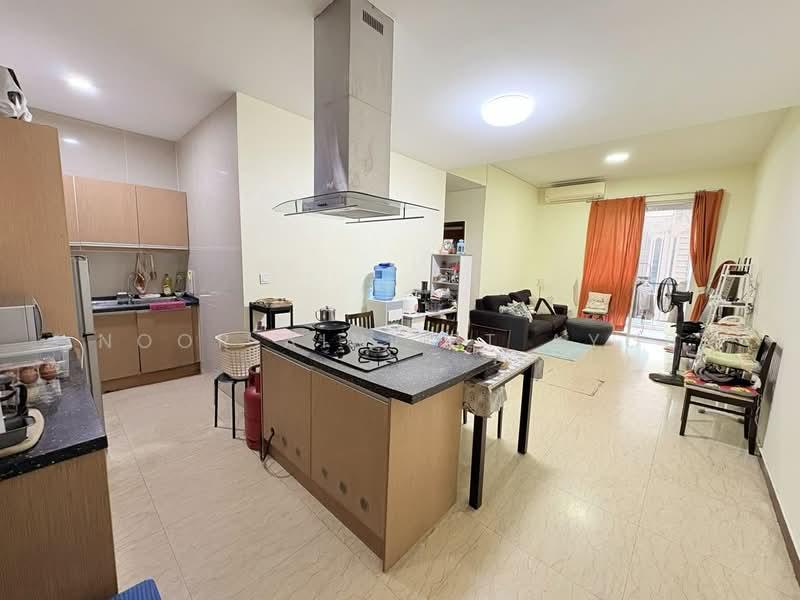 231 TR Serviced Suite - 1