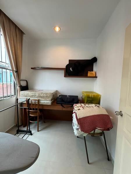 Taman Impian Emas - 5