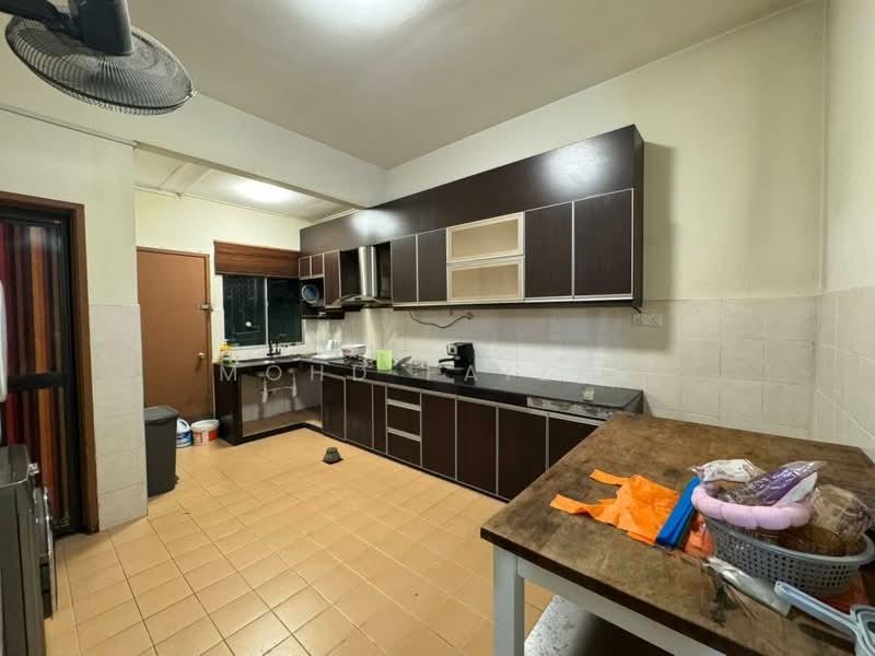 Endlot 2 Storey Terrace House Taman Pelangi Semenyih with Extra Land - 2