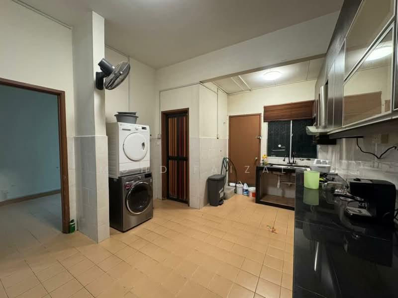 Endlot 2 Storey Terrace House Taman Pelangi Semenyih with Extra Land - 4