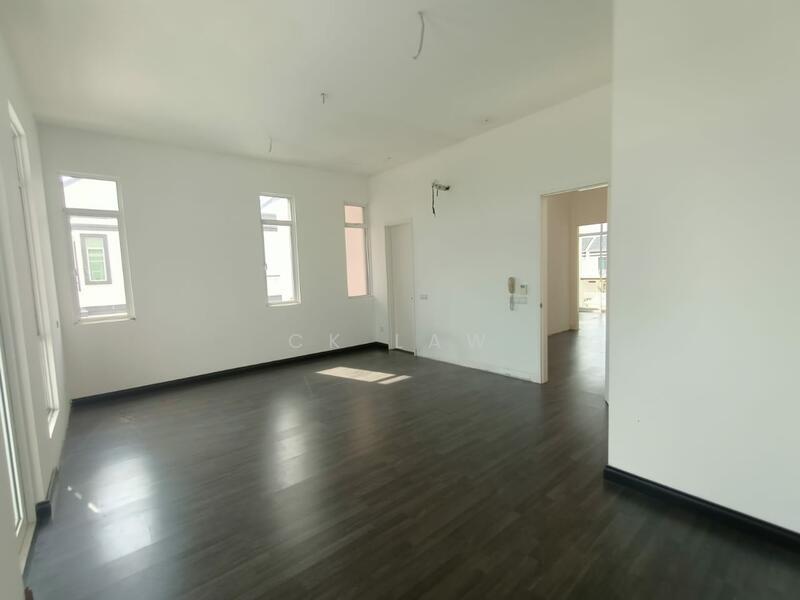 Eco Majestic Merrydale, Brand New End Lot - 4