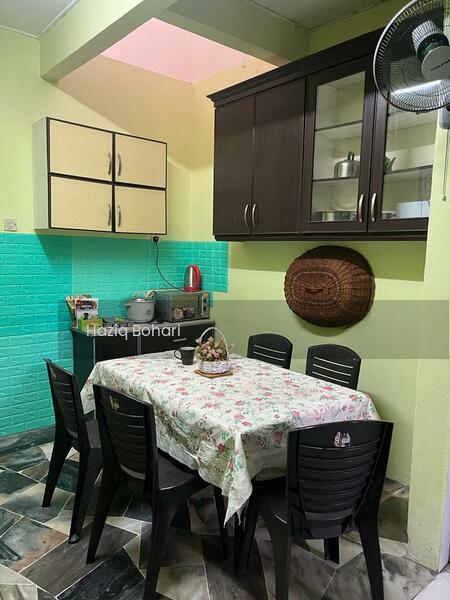 Taman D'Ambang Kota Lukut - 5