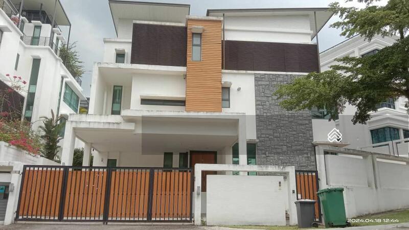 Bungalow at Sering Ukay - 1