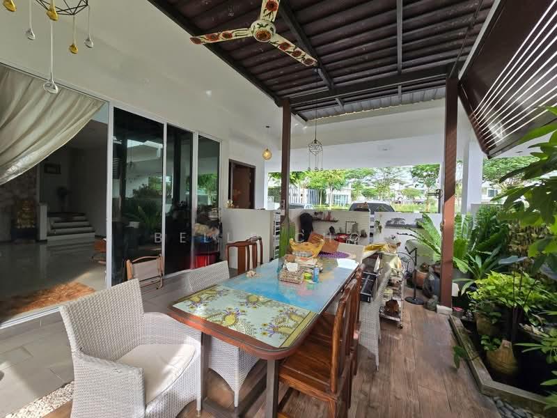 Isola Villa @ Senibong Cove - 5