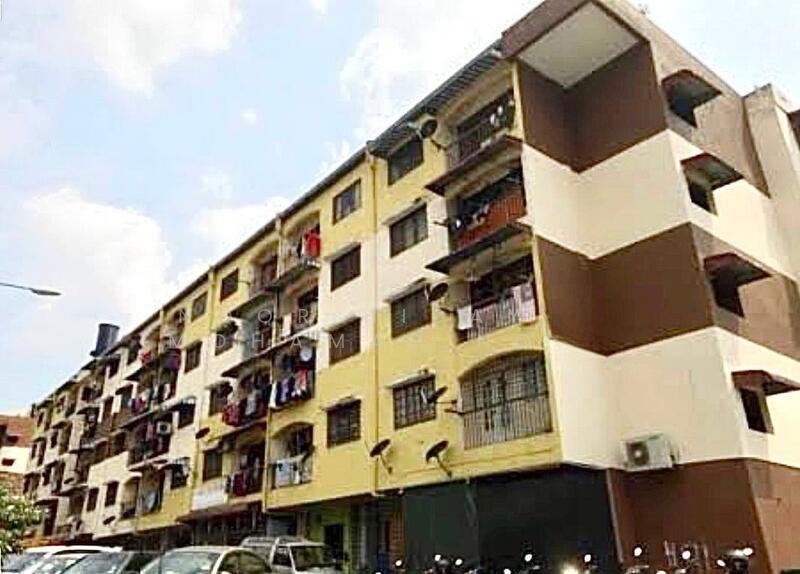 Taman Pantai Dalam Flat - 1