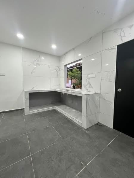 Taman Puteri Wangsa - 2