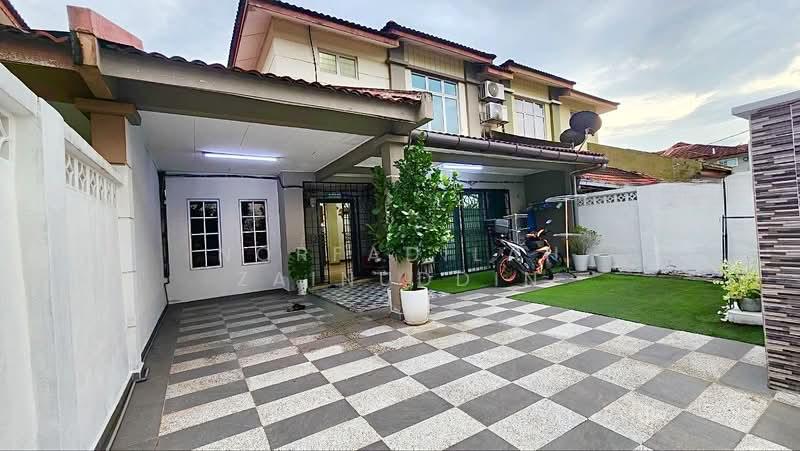 Bandar Saujana Utama - 1