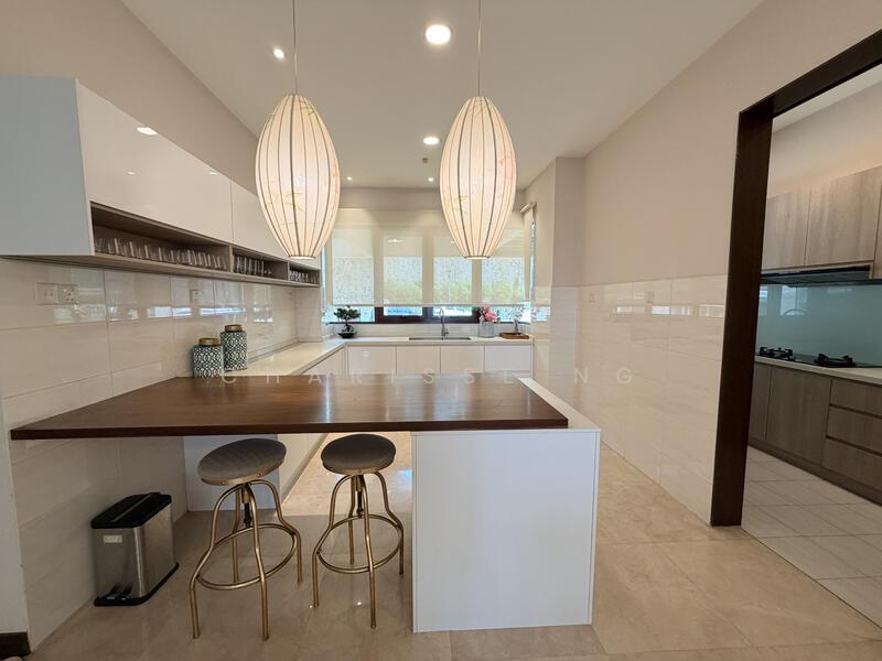 Kiara Hills - 3