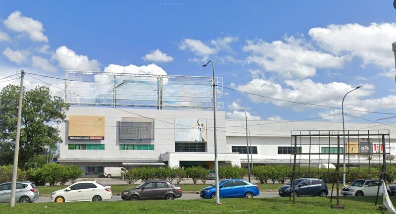 FREEHOLD Facing Main Road Standalone Commercial Building High Visibility - 5