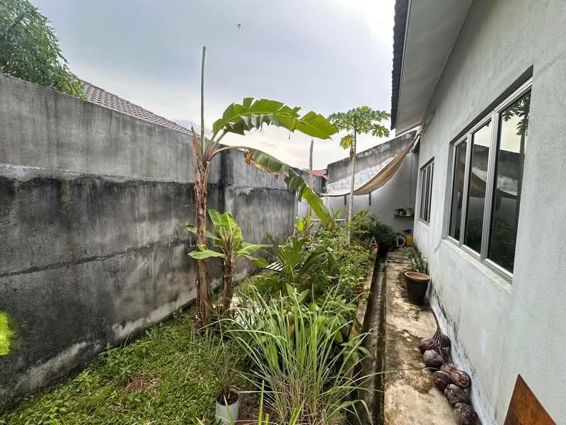 Taman Indah Puteri - 3