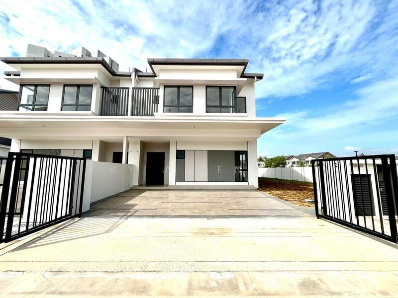 Sejati Lakeside 2 - 2