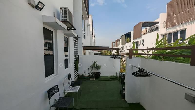 Duta Villa 2 - 3