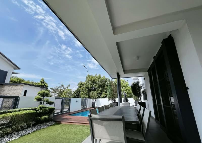 Fully Renovated & Furnished 2 Sty Endlot Athira Bandar Bukit Raja Klang - 2