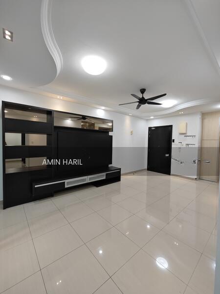 Saville @ Melawati - 1