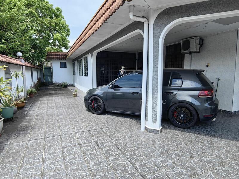 Taman Ungku Tun Aminah - 2