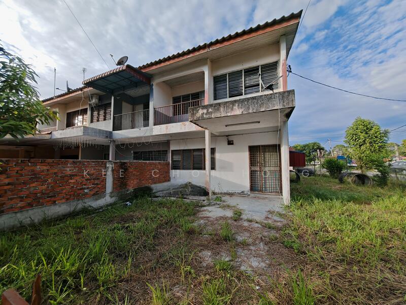 Taman Sri Bernam - 4