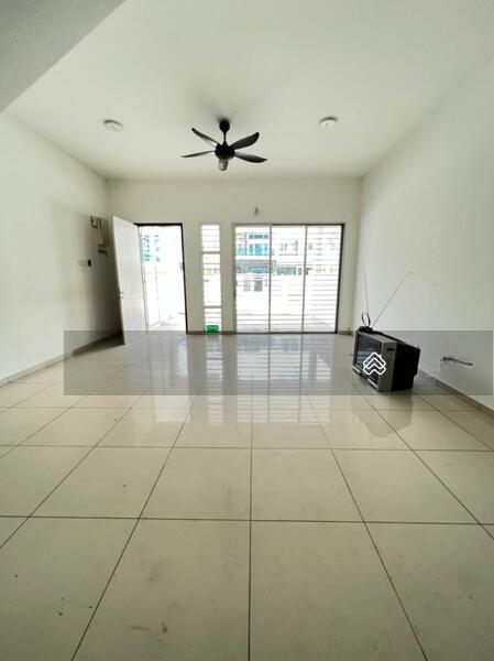 Acacia Park 4B - 4