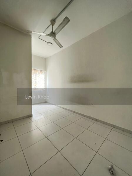 Acacia Park 4B - 5
