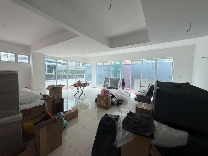 Kiara 2 @ Austin Heights 2 - 5