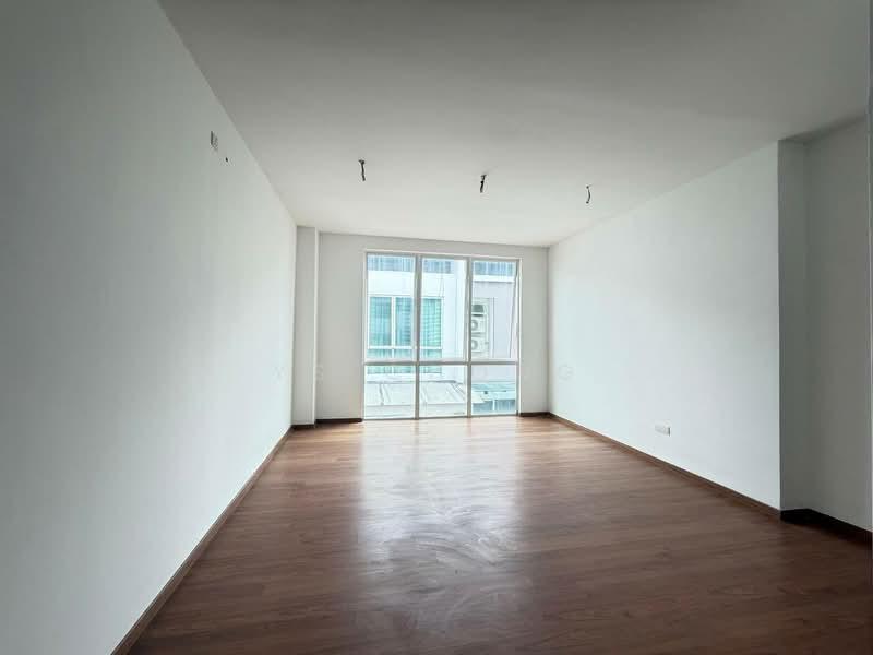 Kiara 2 @ Austin Heights 2 - 3