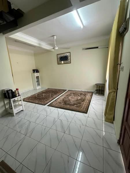 Jalan Kesumba Bukit Beruntung - 3