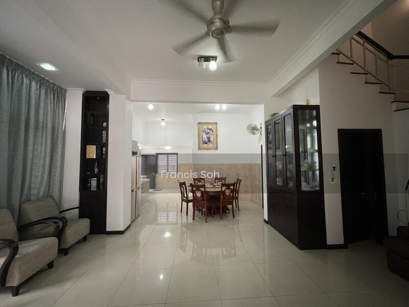 Limited Freehold Semi-Detached House at Happy Garden - 3