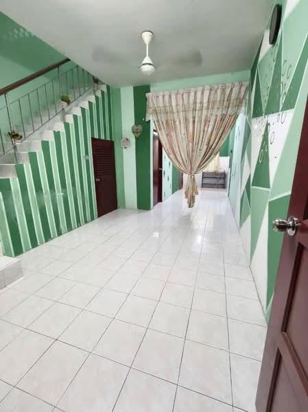 Kulai Kulai Kulais - 1