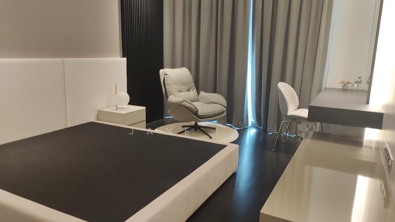 Four Seasons Place - 2