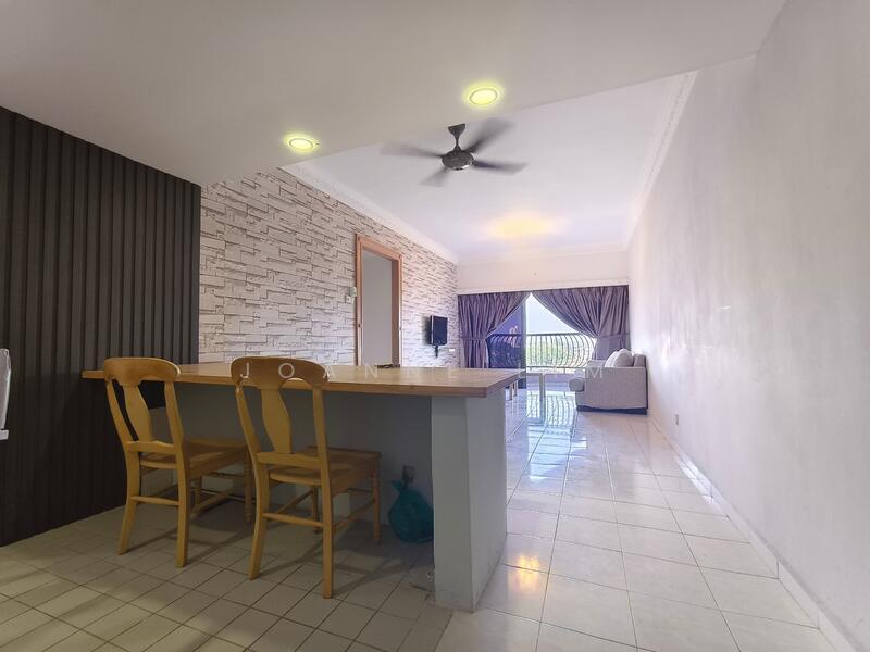 Selat Horizon Condominium - 4