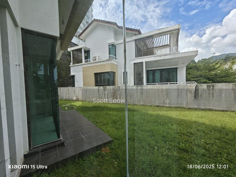 Batu Ferringhi Semi-D - 2