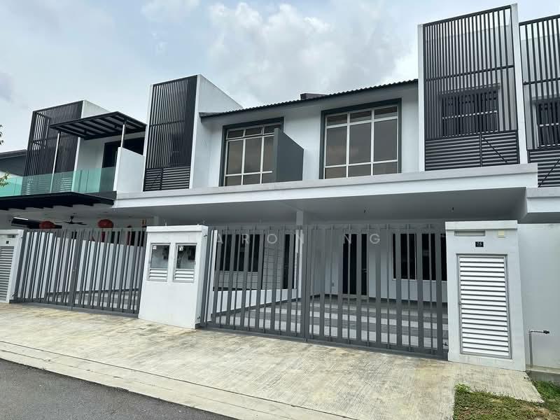 Iconia Garden Residence @ Taman Impian Emas - 2