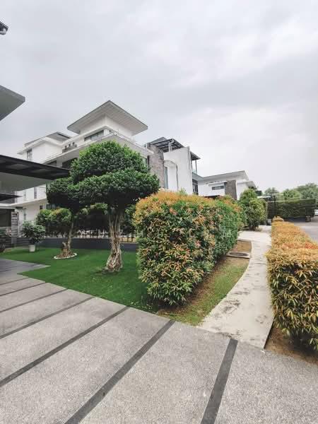 THE STRAITS VIEW RESIDENCES - 2