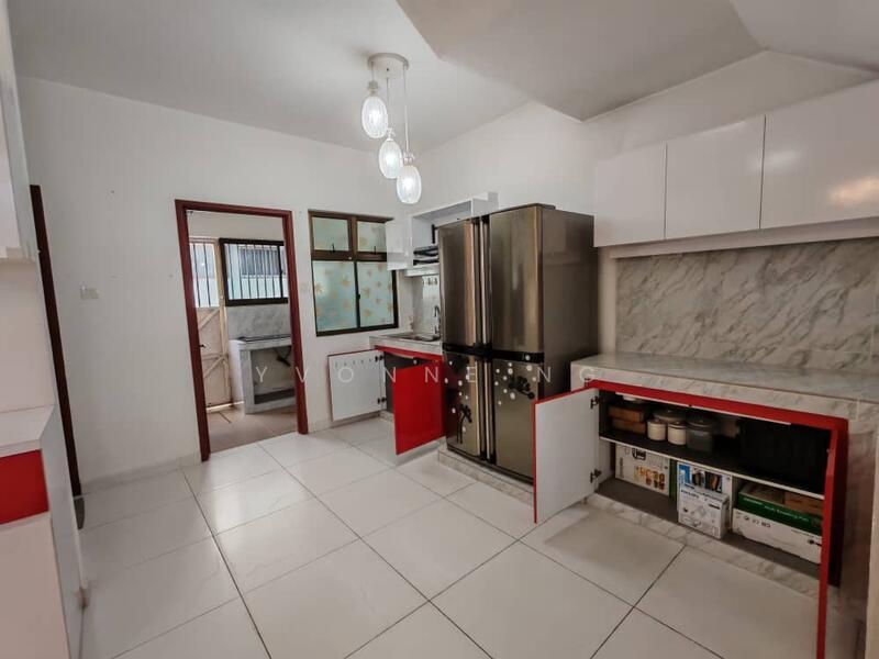 Taman Legenda Putra - 4