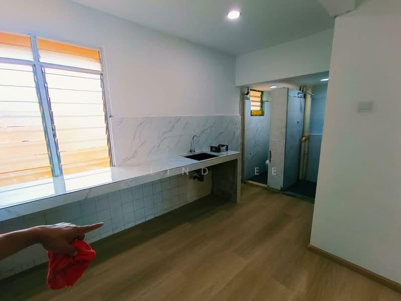 Flat Temenggong - 4