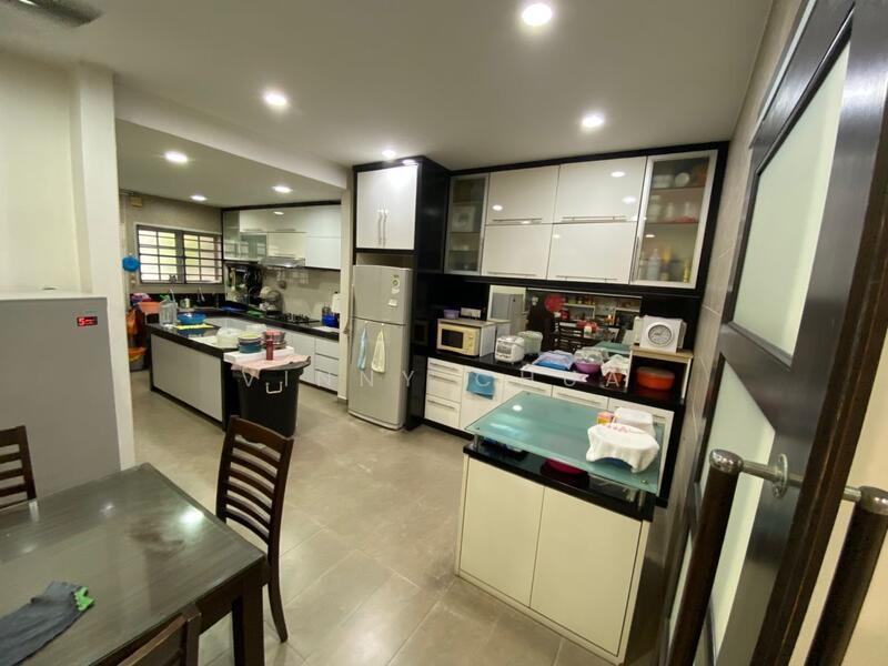 Bandar Bukit Tinggi 2 - 5
