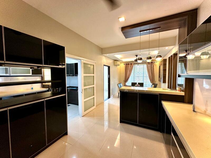 2-Storey Superlink End Lot Verdania, Denai Alam - 2