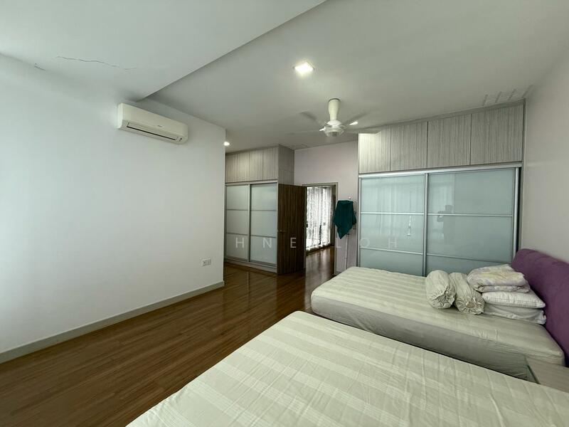 City of Elmina : Elmina Valley Phase 3 - 2