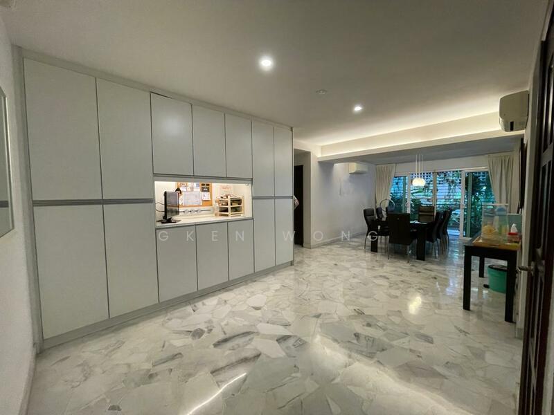 SS 21, Damansara Utama - 2