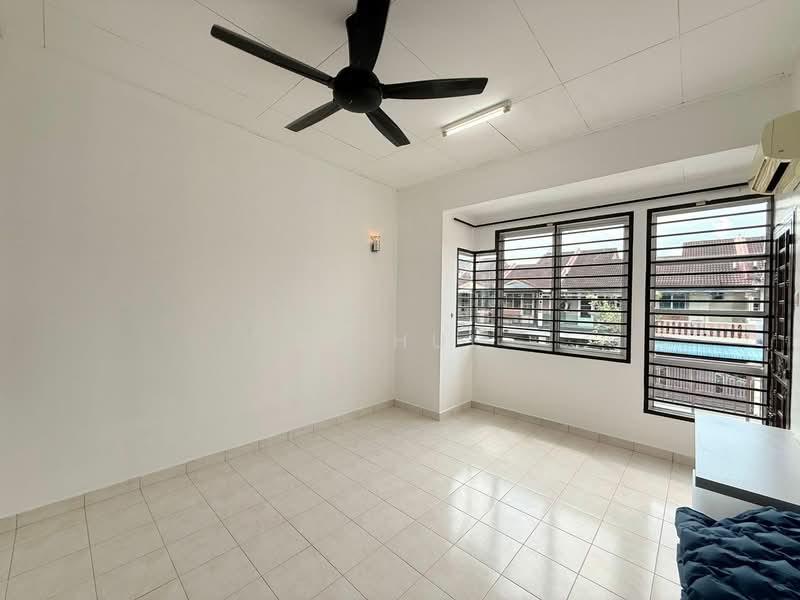 Taman Seri Austin - 4