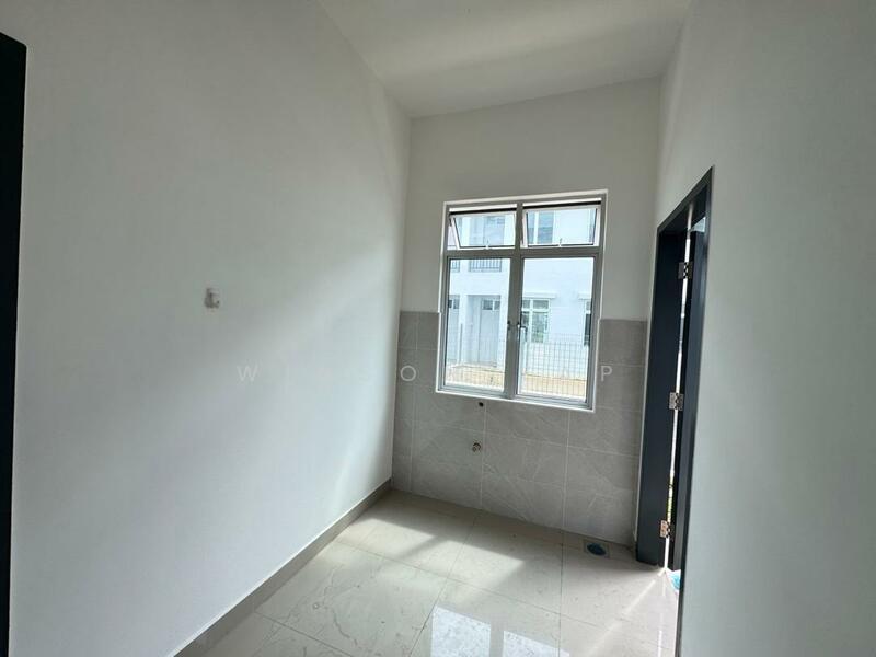 2Storey Terrace Perjiranan 14 Bandar Dato Onn JB Freehold Unblock View - 4