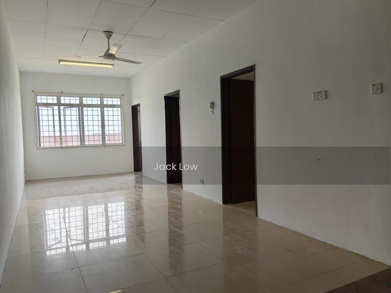 Pangsapuri Segar Perdana - 1