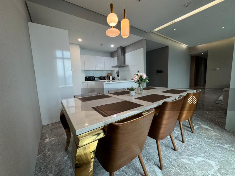 Four Seasons Place - 3