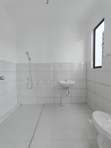 Brand New Double Storey Intermediate - 4