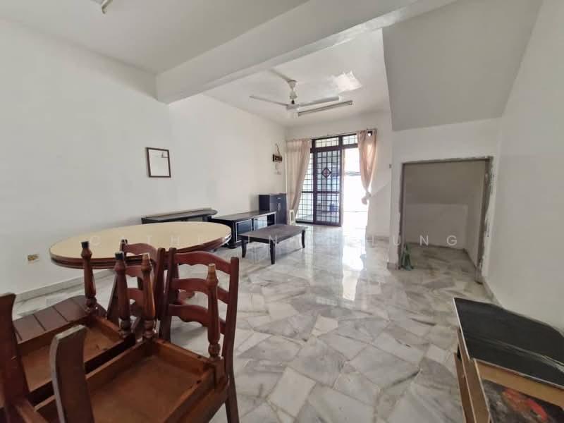 Sri Yaacob Sris Yaacobs - 3