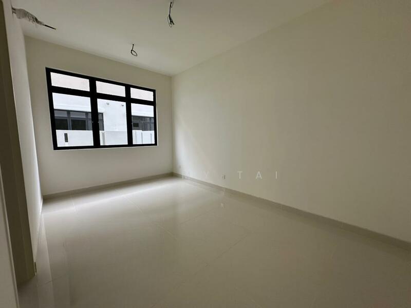 Danga Sutera Phase 3B Dangas Suteras Phases 3B - 4